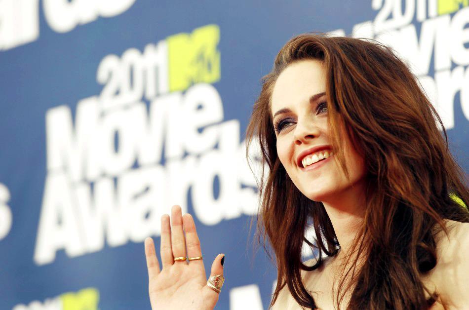 Download this Kristen Stewart The Mtv Movie Awards picture