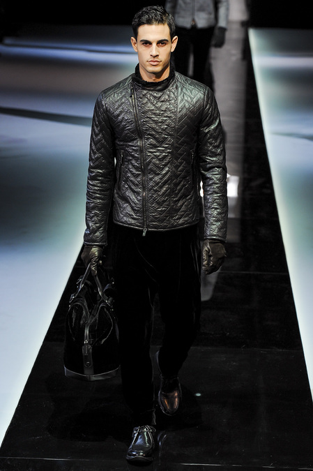 Giorgio Armani - Menswear Fall Winter 2013/2014