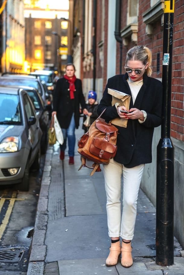 street-style-white-jeans-in-winter