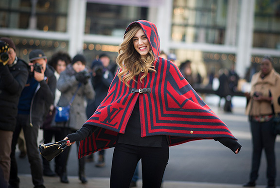 street-style-poncho-2015-fall-trend (4)